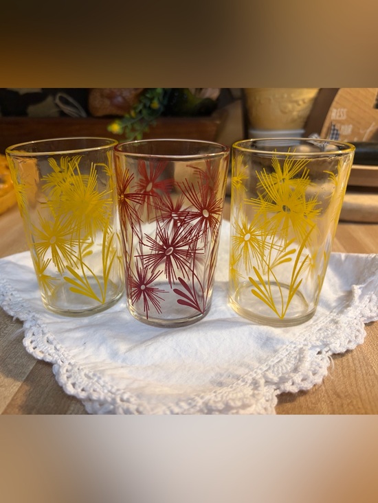Other - Lot Of 3 Vintage Swanky Swig Red & Yellow Cornflower Hazel Atlas Juice Glasses